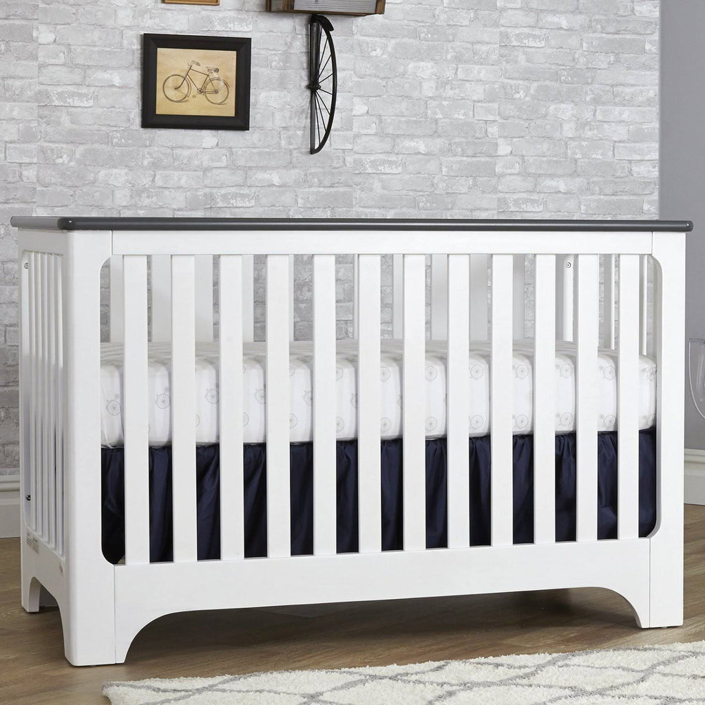 White 3-in-1 Convertible Crib D773