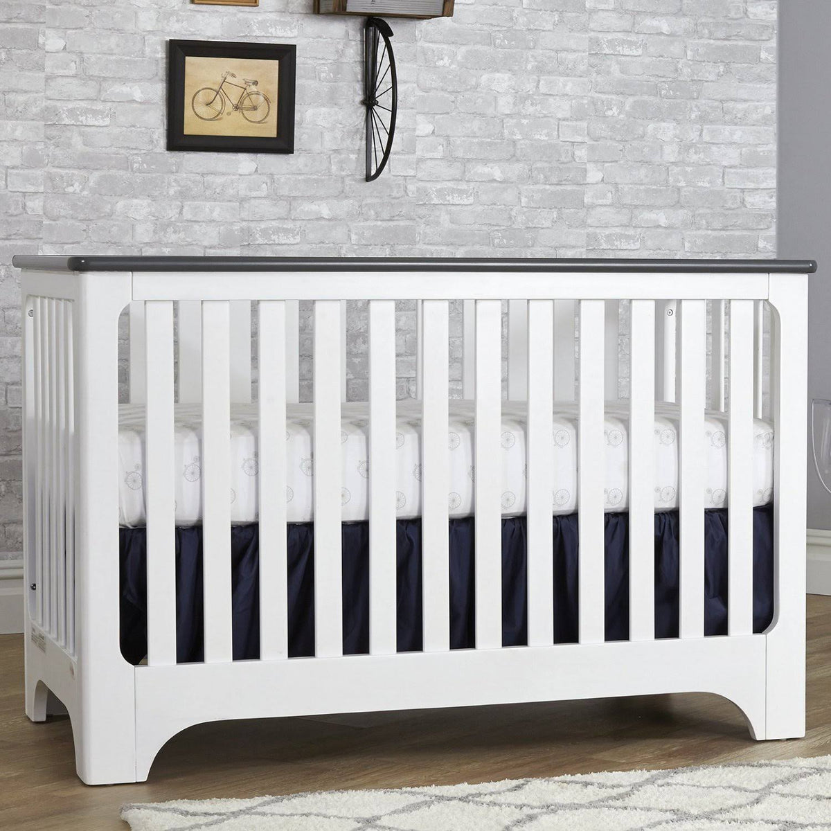 White 3-in-1 Convertible Crib D773