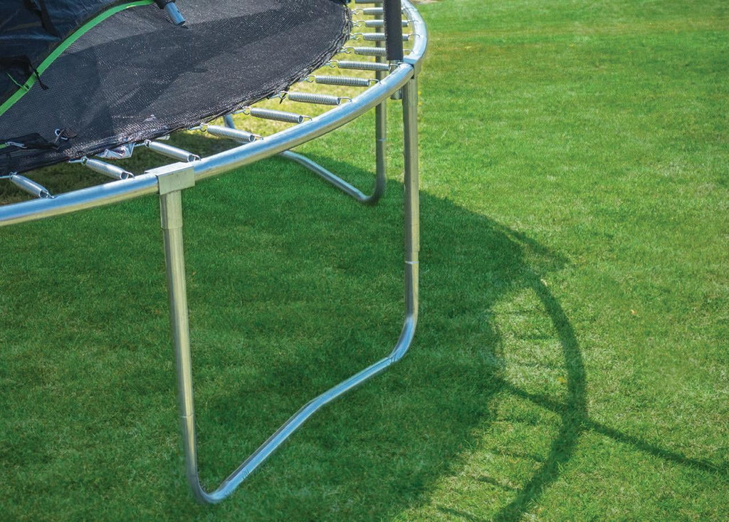 14ft Trampoline and Enclosure F598