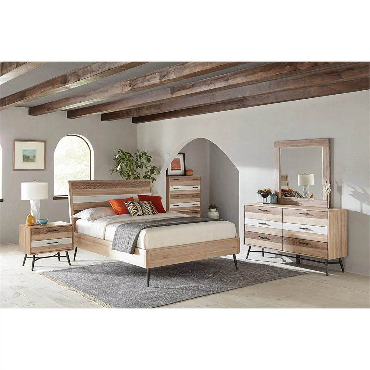 Brown Wood Eastern King Platform Bed D587