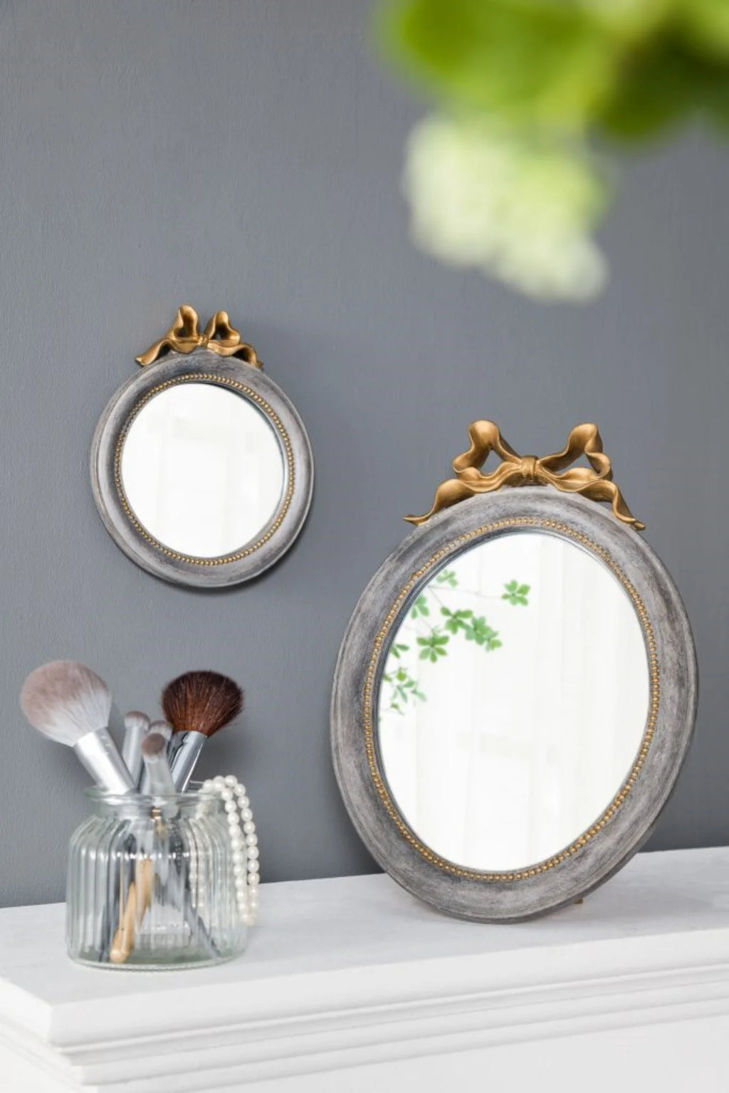Vintage-Style French Oval Wall Mirror E793554