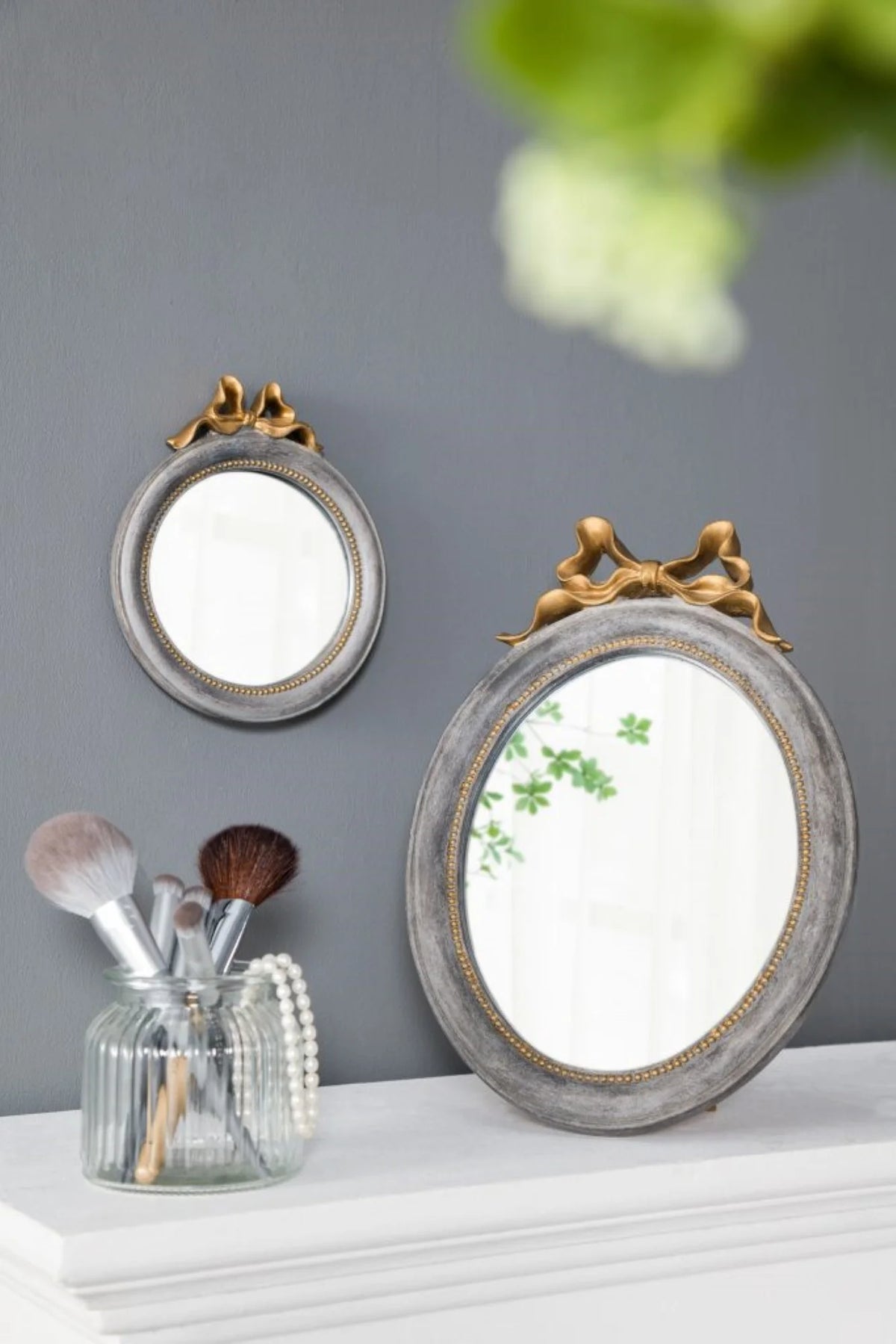 Vintage-Style French Oval Wall Mirror E793554