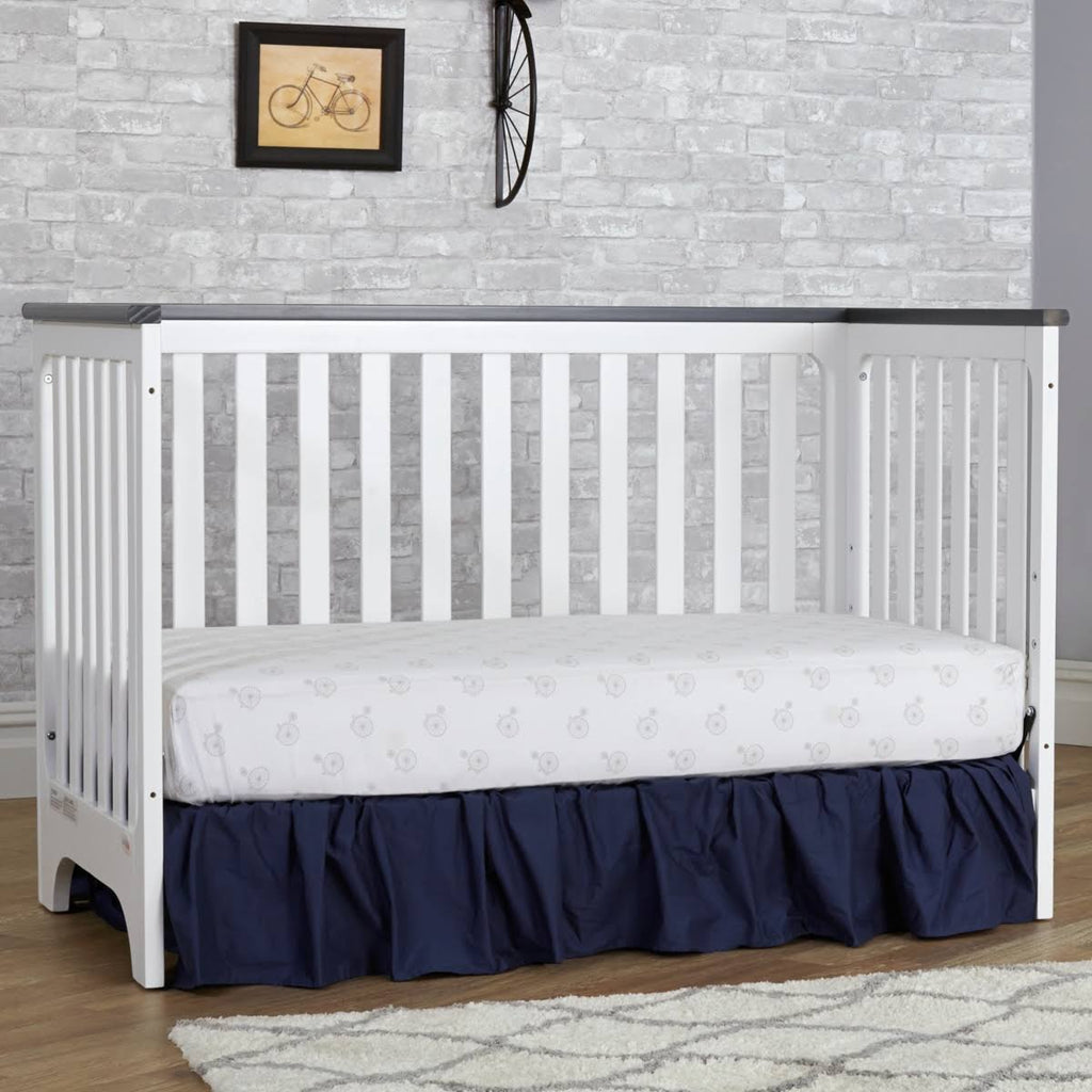 White 3-in-1 Convertible Crib D773