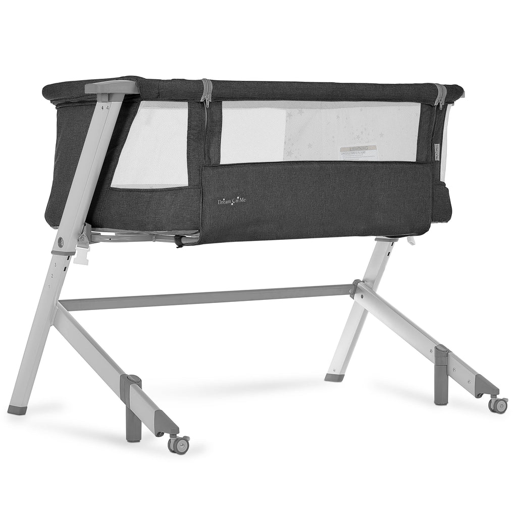 Black Bassinet and Bedside Sleeper M56145