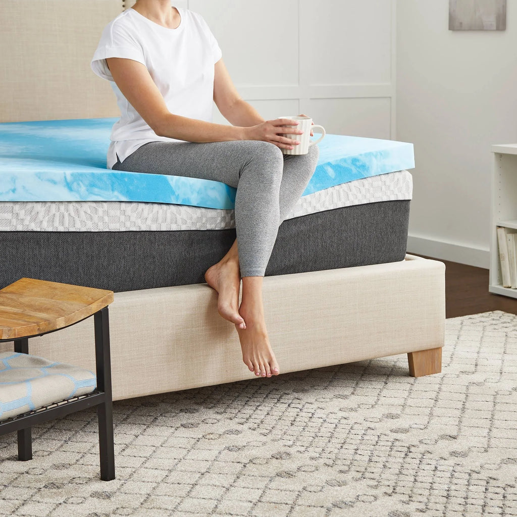 Queen White Memory Foam Mattress Topper S321