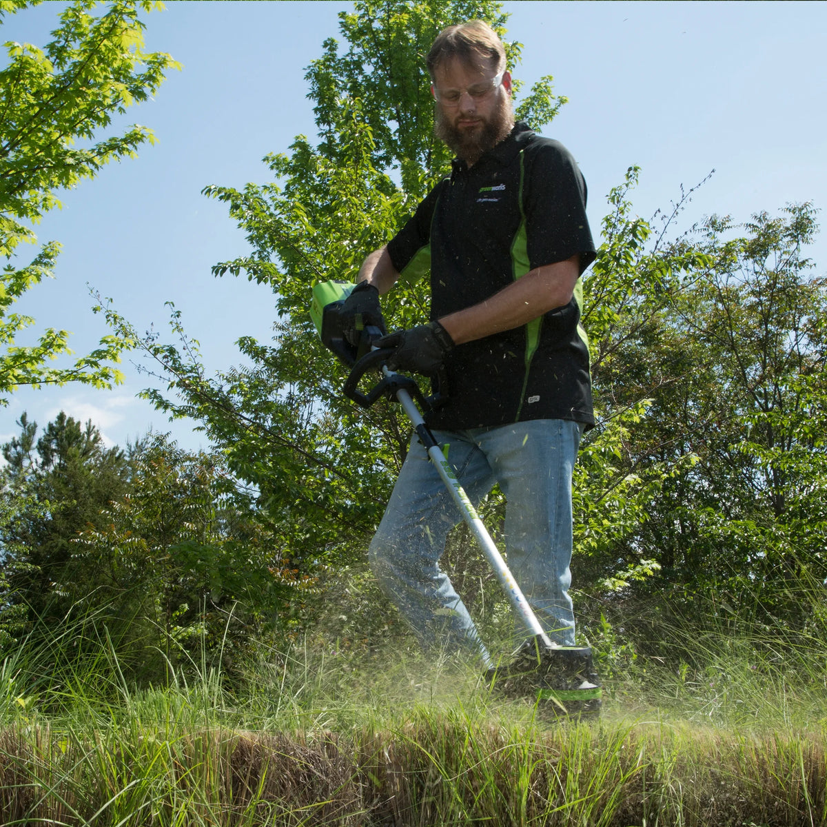 80V 16 Cordless String Trimmer with Battery & Charger A560