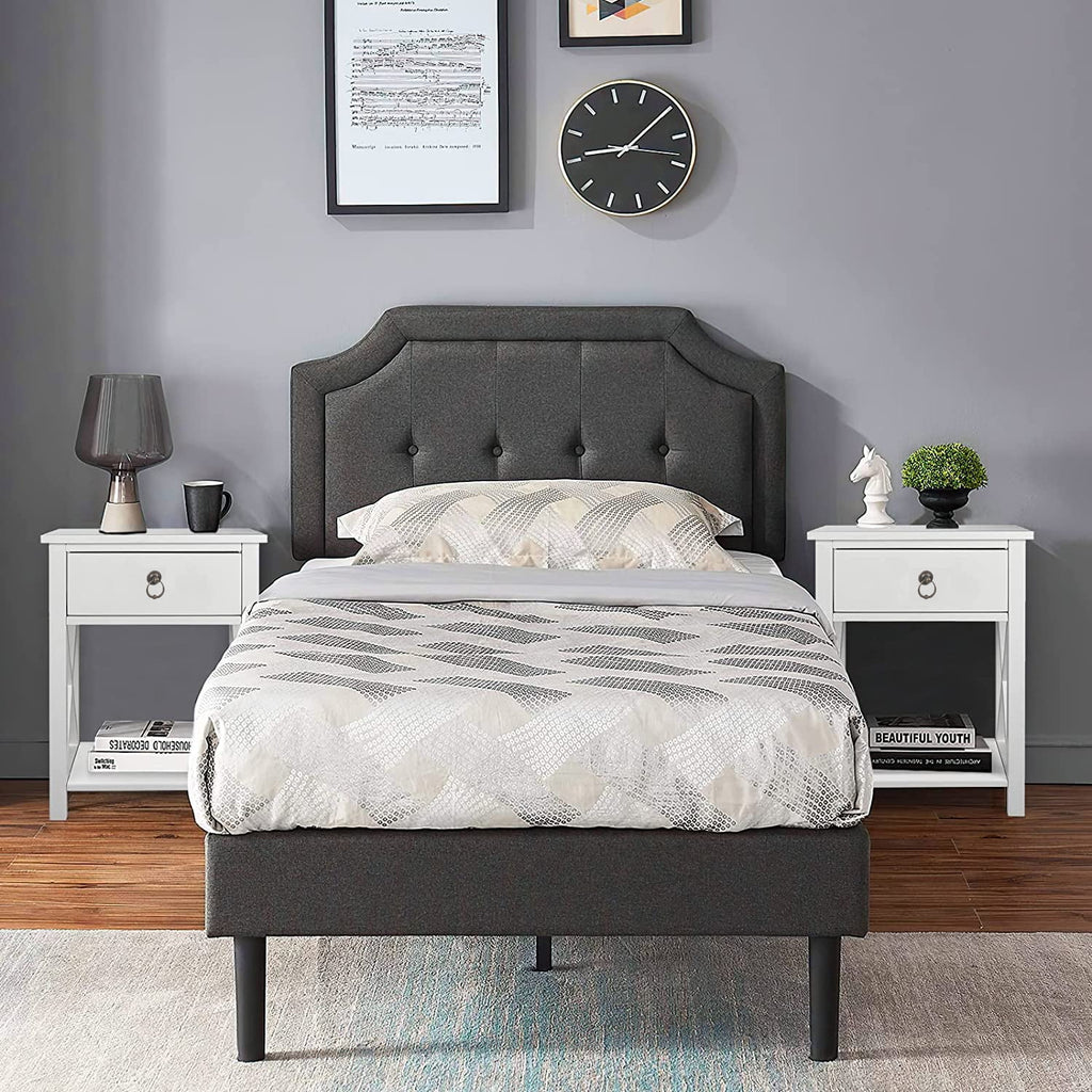 Set of 2 White Nightstands with Drawer Storage U21615