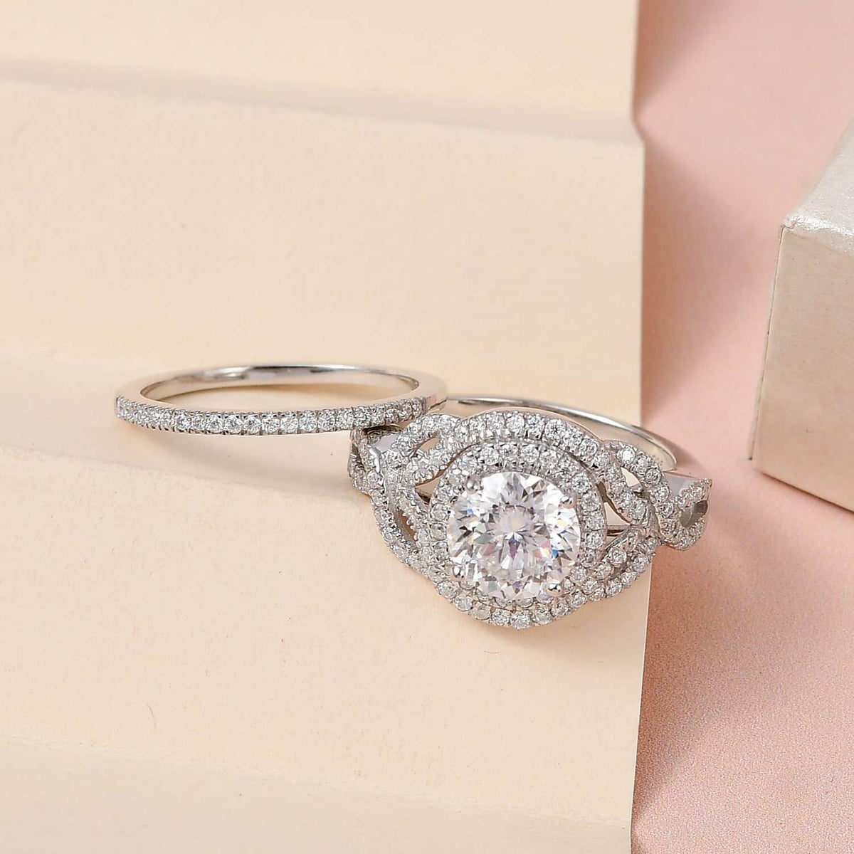 Moissanite Round 925 Sterling Silver Platinum Plated Stackable Ring Size 7 Ct 2.46 P1864