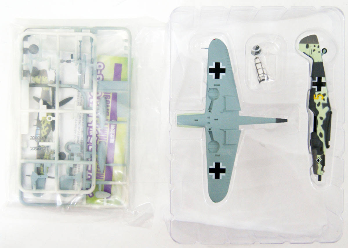 1/72 Scale Pre-Painted Plastic Kit V7759