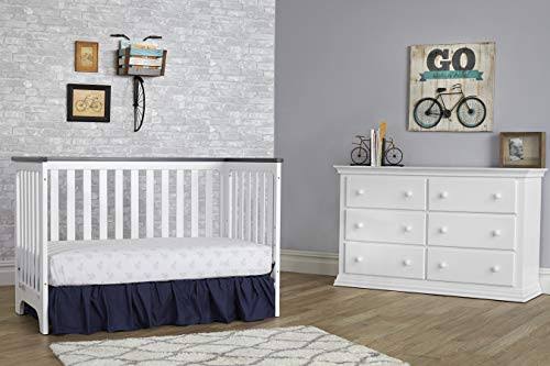 White 3-in-1 Convertible Crib D773